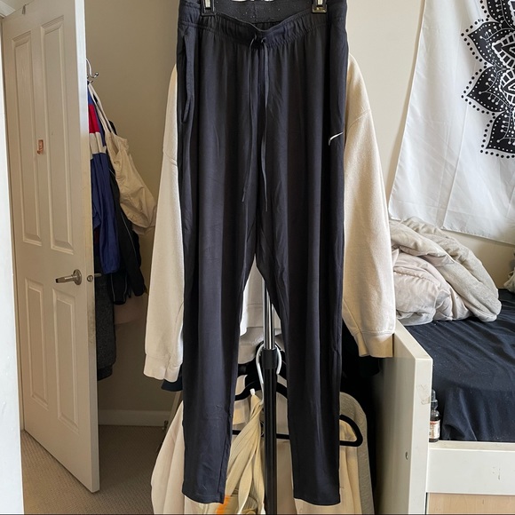 Nike DRI-FIT Womens Black Training Trousers - Picture 1 of 7